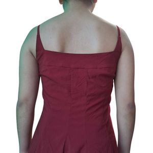 Elegant Burgundy Spaghetti Strap Midi Dress