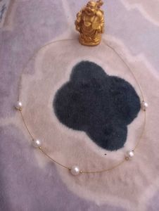 Elegant Pearl Necklace