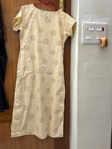Beautiful Belize Colour Golden Print Kurta