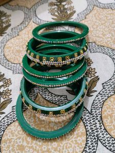 Sparkling Green Stone Bangles Set