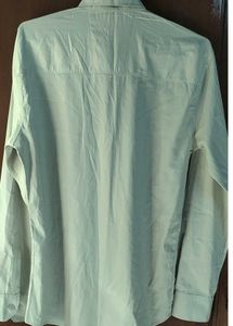 Levi's Classic Button-Down Shirt
