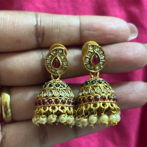 Traditional Premium Matte Finish Kundan Jhumka Ear