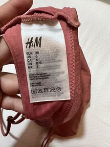 H&amp;M Sleek Bikini Top