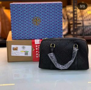 Tory Burch T monogram barrel bag* WD BOX