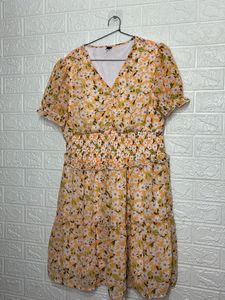 Floral Print Tiered Mini Dress