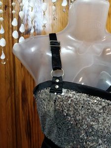 🖤🤍Sequin One-Sleeve Two Piece Set🤍🖤