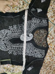 Elegant Black Embroidered Kurta
