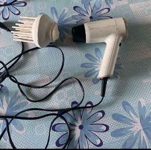 Braun Hair Dryer With Attachment