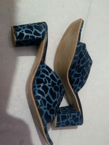 3 Inch Blue Heels