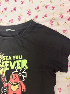 Cute graphic crop top