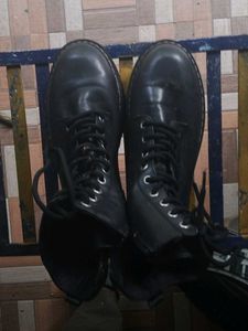 Black Leather Lace-Up Boots