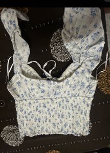Floral Print Smocked Crop Top