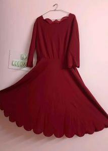 Chic Maroon Scalloped Neck Dress