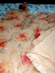 Embroidered Floral Kurta