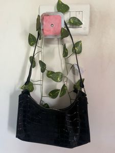 Savana  Black Snake Print Shoulder Bag