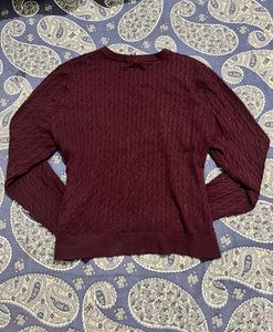 H&amp;M cute embroided burgundy cable knit sweat