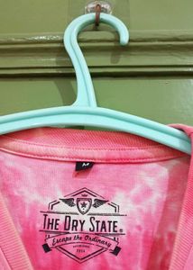 Trendy Pink Heart Tie-Dye T-Shirt
