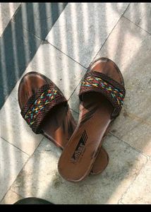 crocs and slipper / slider