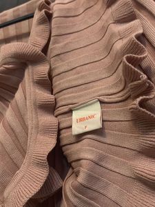 Cute Ruffle Trim Knit Top