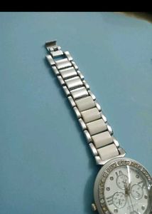 GUCCI LABELLED White Ceramic &amp; Crystal Watch