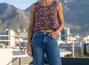 Stylish Sleeveless Geometric Print Top