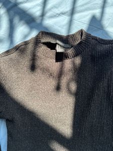 FLASH SALE@250 F21 Black Long Sleeve Dress