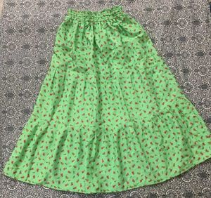 Green Tiered Floral Print Skirt