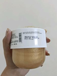 Nykaa Wanderlust Sparkling Stars Body Scrub
