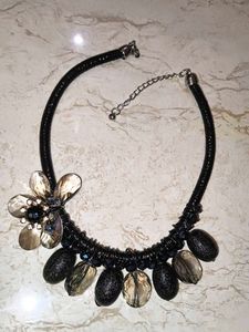 Black Floral Necklace