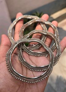 Boho Silver Wavy Bangles