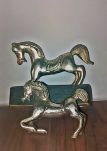 Vintage Metal Horse Showpiece