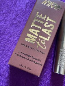 Nykaa Matte to Last Lipstick