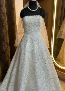 trail Bridal ball Gown dress vintage beaded
