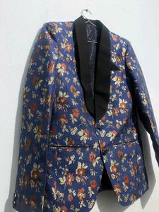 Men's Blue Floral Blazer