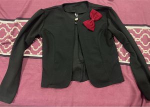 Chic Black Cropped Jacket with Bow