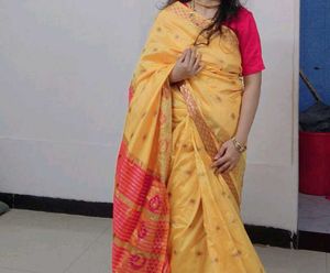 Elegant Yellow Silk Saree with Pink Border