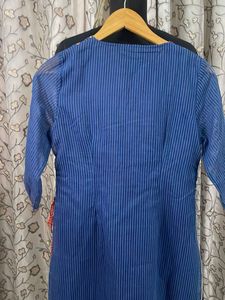 Elegant Blue Striped Kurta Set