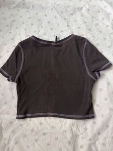 H&amp;M charcoal cropped top👾