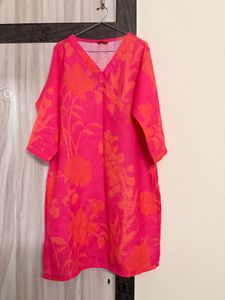 W Vibrant Floral Print Kurta