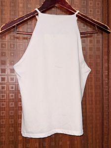 White Halter Neck Top 🛍️🤍