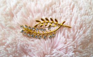 Elegant Leaf Brooch with Crystals