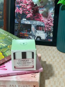 Clinique Moisture Surge Intense Hydrator – Deep Hy