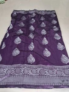 Elegant Purple Paisley Saree