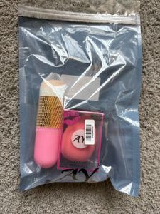 Pink Makeup Brush & Sponge Set