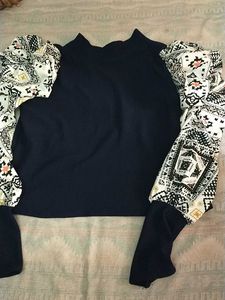 new blue puffed sleeves top