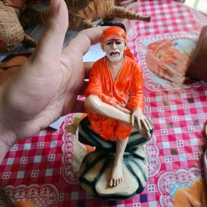 Sai Baba Figurine