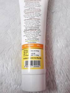 Mamaearth Daily Glow Sunscreen SPF 50 PA+++, No Wh