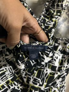 Stylish Sleeveless Printed Top