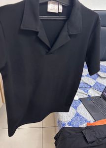 Black Collared V-Neck Top