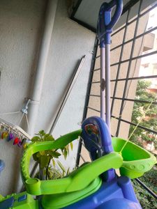 kids car toy upto 5 yrs age group